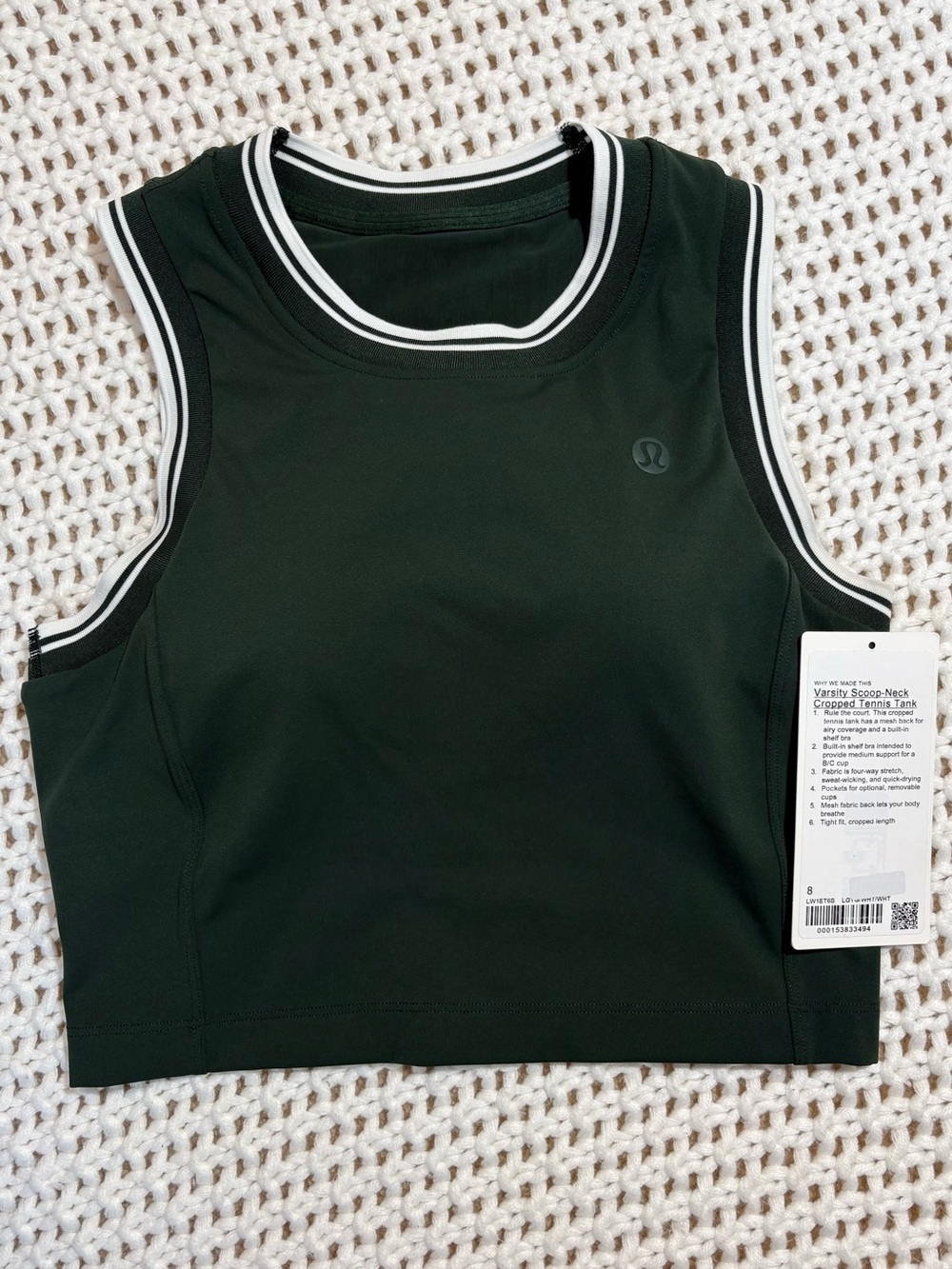 lululemon varsity scoop neck cropped tennis tank in legacy green/white size 8